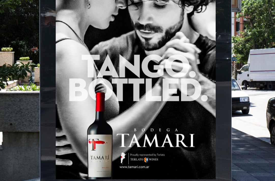 A Tamarí poster on the street